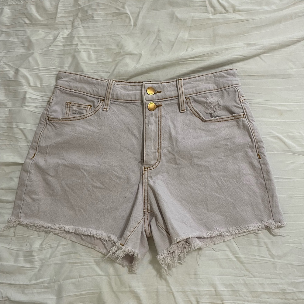 Universal threads women’s size 2/26 vintage midi jean shorts high rise